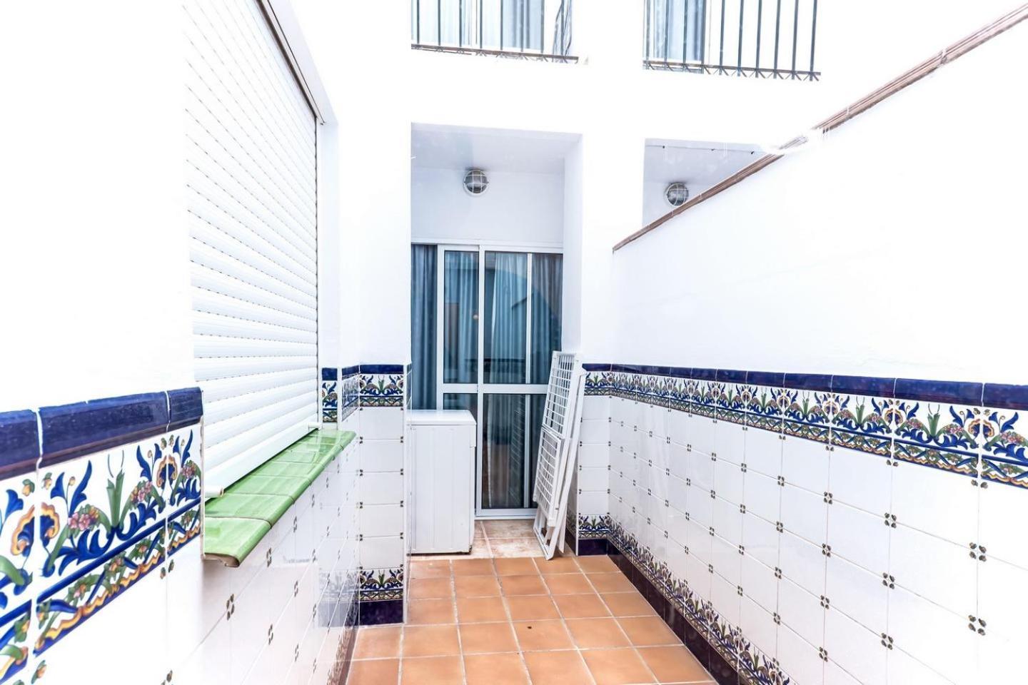 Apartamentos La Casa Del Barrio مارو المظهر الخارجي الصورة