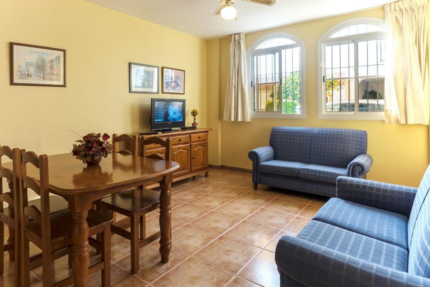 Apartamentos La Casa Del Barrio مارو المظهر الخارجي الصورة