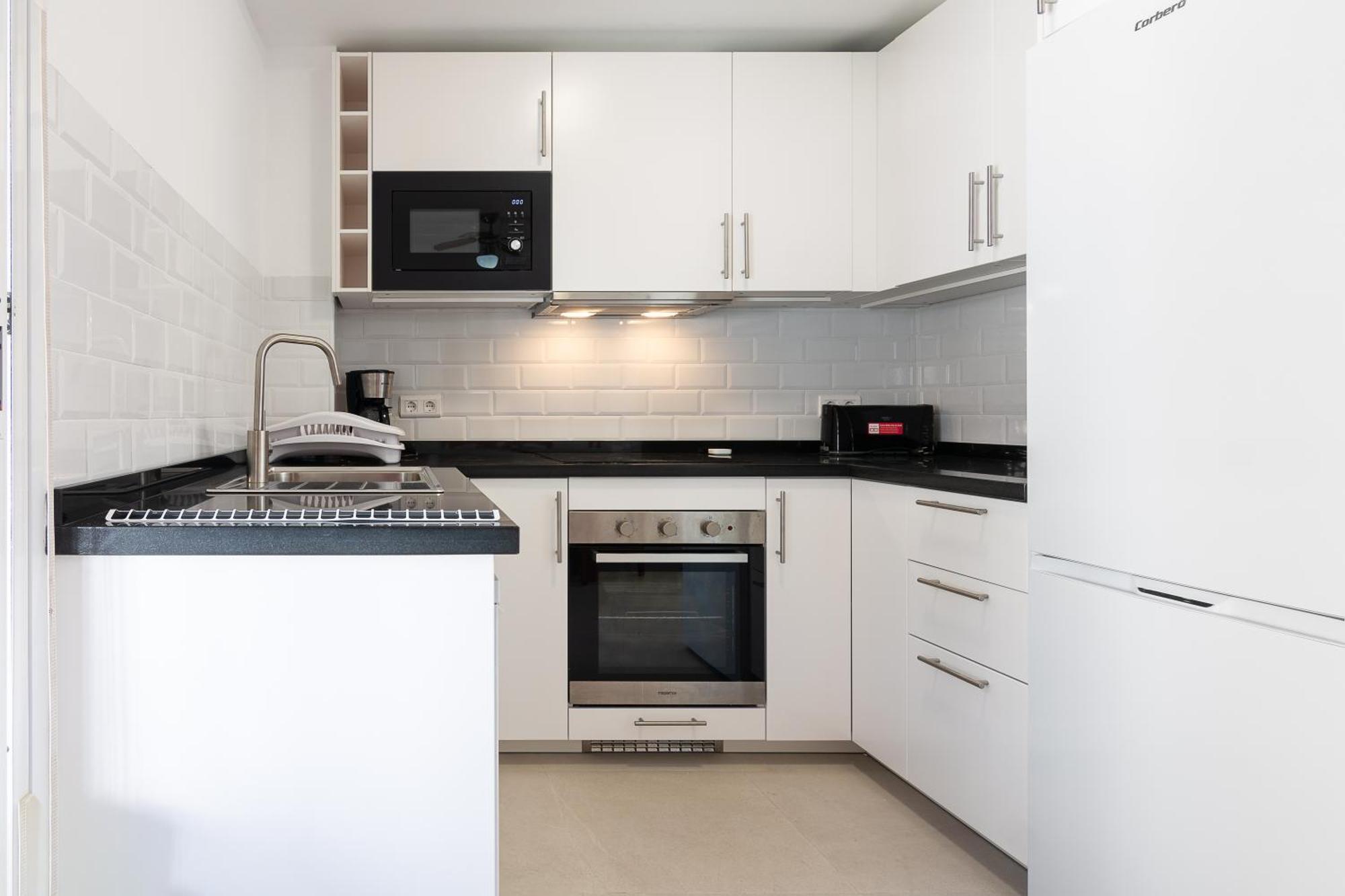 Apartamentos La Casa Del Barrio مارو المظهر الخارجي الصورة