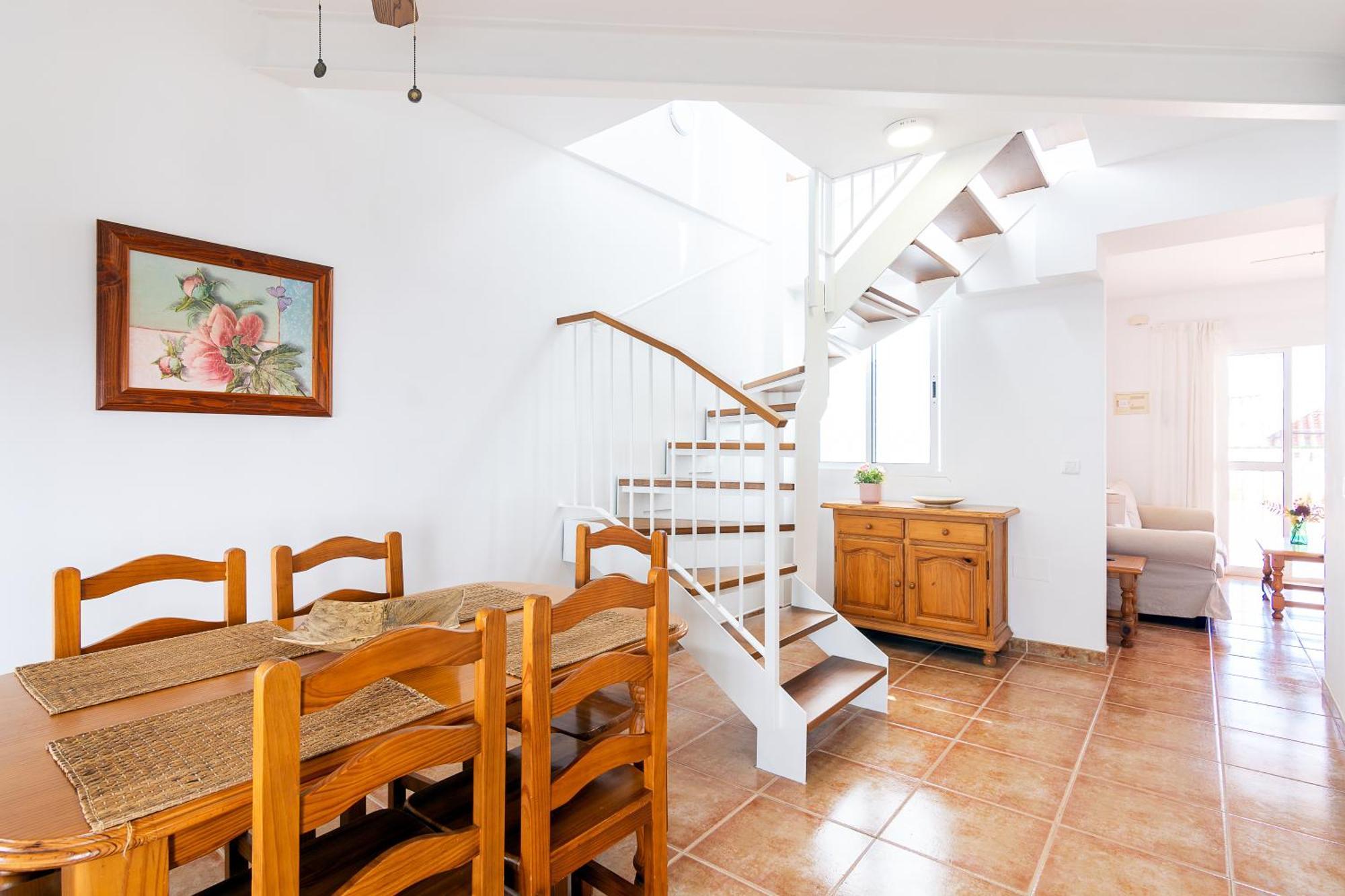 Apartamentos La Casa Del Barrio مارو المظهر الخارجي الصورة