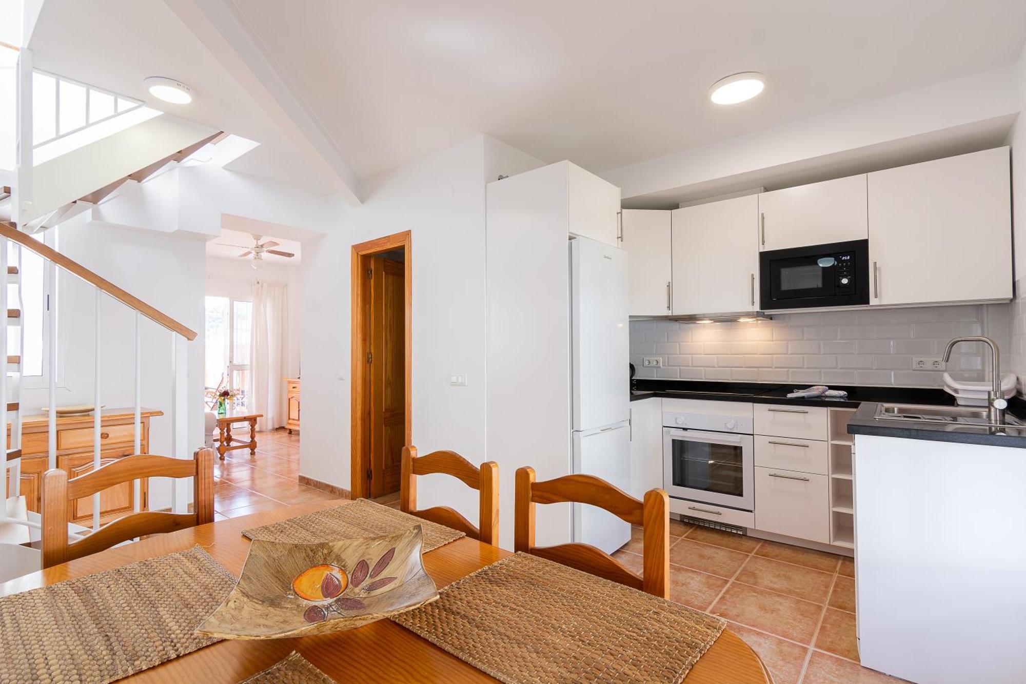 Apartamentos La Casa Del Barrio مارو المظهر الخارجي الصورة