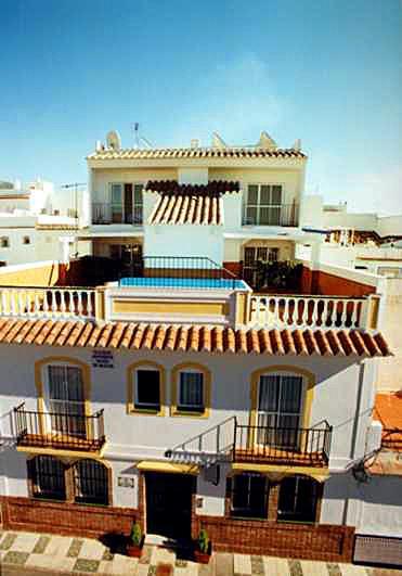 Apartamentos La Casa Del Barrio مارو المظهر الخارجي الصورة